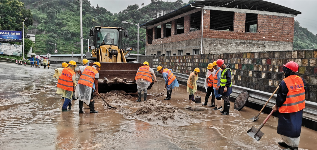 暴雨來襲，博云建工緊急響應參加抗洪搶險工作